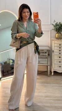 Calça Pantalona Twill Fabiola Pregas Frontais