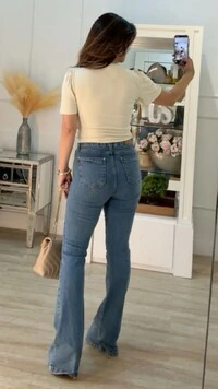 Blusa Cropped Malha Maila Mangas Curtas Princesa