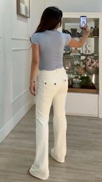 Blusa Tricot Com Entremeios Gola Alta Sandy Punhos E Barrado Ondulados