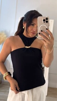 Blusa Regata Cavada Canelada Karina Detalhe Fivela Dourada Frontal
