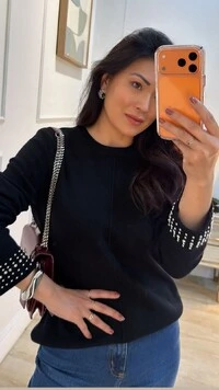 Blusa Tricot Nervura Frontal Taty Punhos Com Aplicações