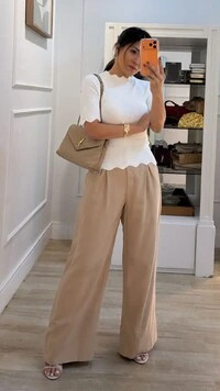 Calça Pantalona Sarah Pregas Frontais