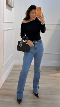 Blusa Malha Ombro Vazado Detalhe Pregas Layla Mangas Longas