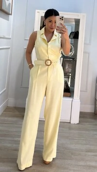 Macacão Pantalona Frente Única Simone Cinto Redondo Detalhado