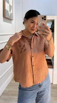 Camisa Linho Amora Com Bolso Único Bordado