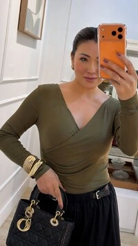 Bracelete Largo Com Detalhes Vazados Ondulados