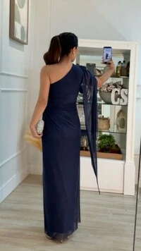 Vestido Longo Tule Taty Ombro Único Decote Assimétrico