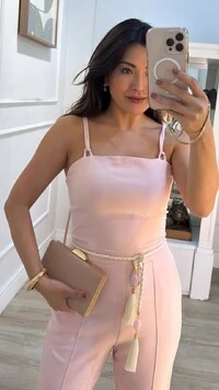 Macacão Alfaiataria Alças Duplas Com Amarração Posterior Isis Cinto Corda