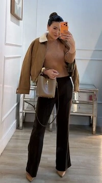 Calça Pantalona Texturizada Amanda Com Bolsos Faca