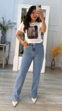 T-Shirt Estampa Mulher Com Blusa Cravejada E Escrita NY FW