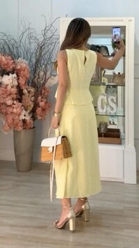 Blusa Regata Linho Isabella Barrado Em Evasê