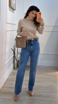 Blusa Tricot Gola Rolê Kelly Nervuras Caneladas Na Diagonal