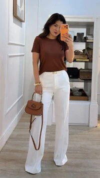 Blusa Malha Amanda Mangas Curtas com Nervuras em Relevo