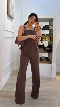 Blusa Alice Com Fivelas Duplas Nas Alças