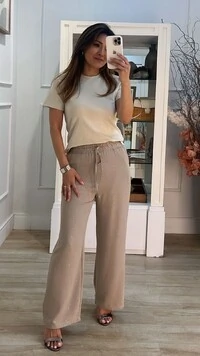 Blusa De Malha Bruna Mangas Curtas