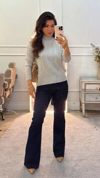 Blusa Cacharrel Tricot Maddie Detalhes Trançados E Ondulações