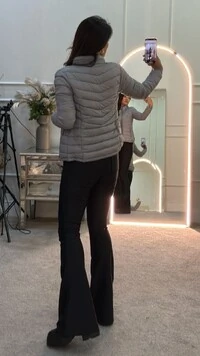 Jaqueta Puffer Nylon Beatrice Gola Alta E Pespontos Diagonais