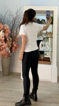 Blusa Básica Tania Bolso Fake Único