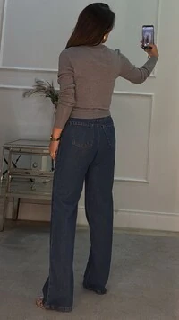 Blusa Tricot Yandra Neruras Ovais Frontais E Nas Mangas