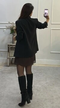 Blazer Decote V Bolsos Frontais Fake Dayane Cinto Faixa