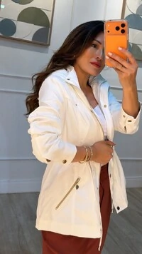 Parka Com Puxadores Reguláveis Na Cintura Luna Botões Dourados