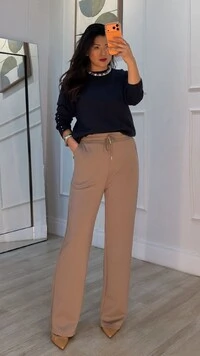 Calça Pantalona Moletinho Paola Com Bolsos Faca
