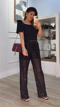 Blusa Cropped Alfaiataria Loryn Babado Nos Ombros