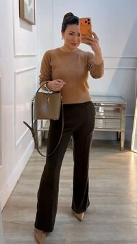 Calça Pantalona Texturizada Amanda Com Bolsos Faca