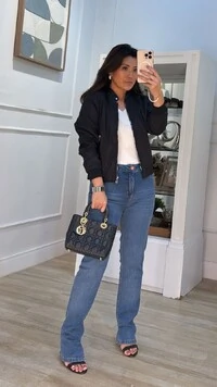 PRÉ-VENDA ENVIO ESTIMADO 28/11 Jaqueta Corta Vento Amabel Elastico No Barrado