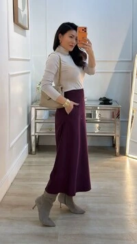 Saia Midi Evasê Clarisse Pala Larga Com Tiras Entrelaçadas