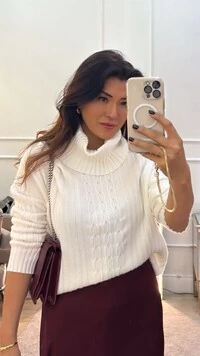 Blusa Tricot Priscilla Gola Rolê E Mangas Com Tramas Triplas