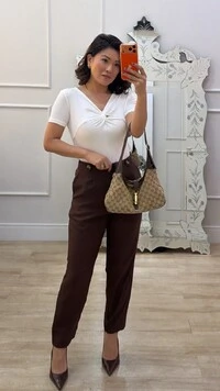 Blusa De Malha Camila Decote V Detalhe Transpassado
