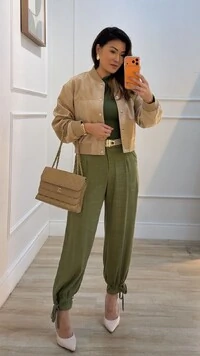 Jaqueta Casaco Bomber Suede Bianca Com Botões De Pressão