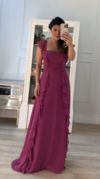 Vestido Longo Decote Coração Detalhe De Babado Zoe Com Cinto Faixa