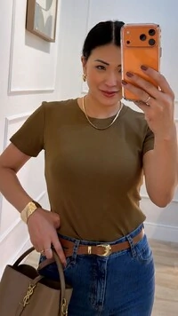 Blusa De Malha Bruna Mangas Curtas