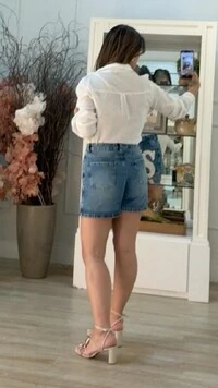 Shorts Saia Jeans Catarina Botão Bronze