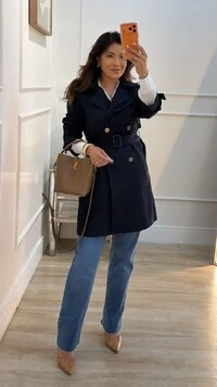 Casaco Trench Coat Martingalê Nos Punhos Grazi Cinto Fivela Retangular