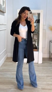 Maxi Cardigan Tricot Denise Bolsos E Nervuras Caneladas Frontais