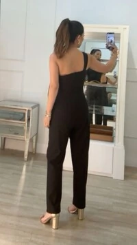 Macacão Twill Ombro Único Detalhe Em Chiffon Mary Cinto Fino