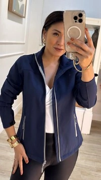 Jaqueta Gigi Gola Alta Detalhe Bicolor