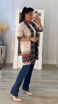 Maxi Cardigan Pillar Com Detalhes Estampados