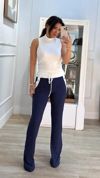 Calça Flare Malha Canelada Tatiana Com Faixa Bicolor