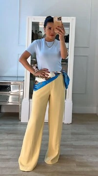 Blusa De Malha Bruna Mangas Curtas