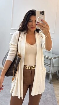 Cardigan Tricot Nervuras Caneladas Júlia Bolsos Frontais