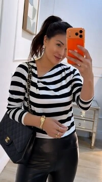 Blusa Listrada Dafne Detalhe De Prega Frontal