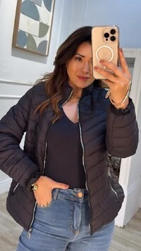 Jaqueta Nylon Gola Alta Patrícia Zíper Prata