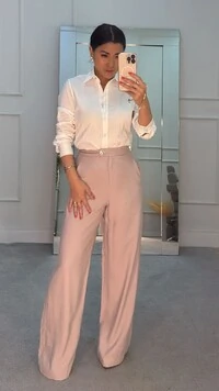 Calça Pantalona Carmen Com Botão Prata Texturizado