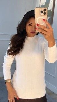 Blusa Tricot Fuzzy Amora Com Texturas Onduladas