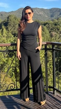 Conjunto Malha Cris Blusa Assimétrica & Calça Pantalona