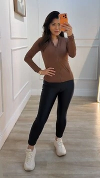 Jaqueta Malha Tecnológica Gola Alta Milena